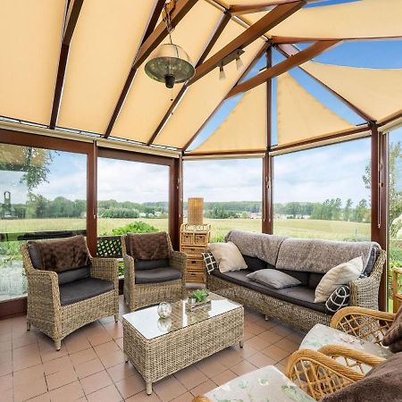 Stunning Holiday Home In Oombergen With Terrace And Garden Zottegem ภายนอก รูปภาพ