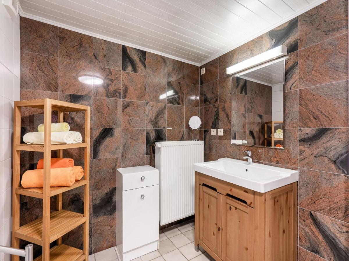 Stunning Holiday Home In Oombergen With Terrace And Garden Zottegem ภายนอก รูปภาพ