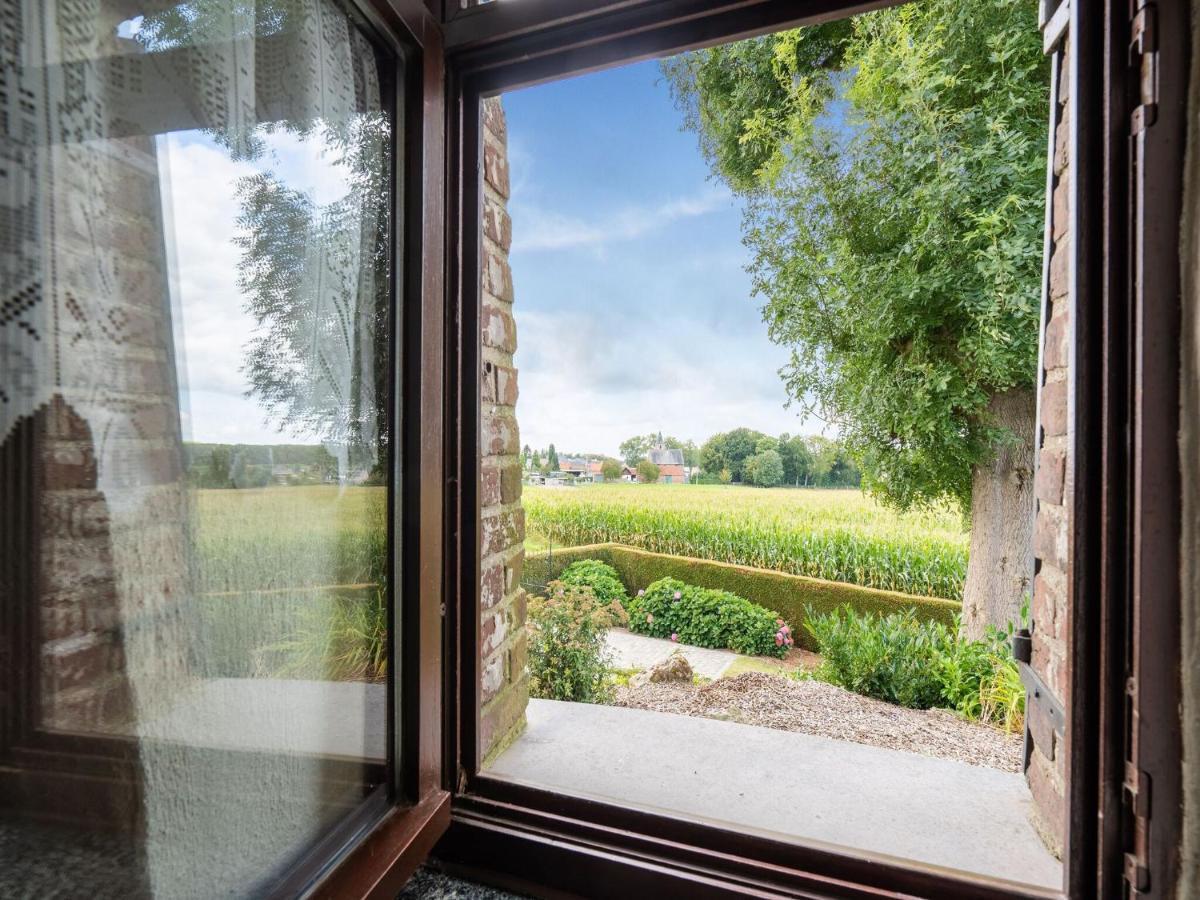 Stunning Holiday Home In Oombergen With Terrace And Garden Zottegem ภายนอก รูปภาพ